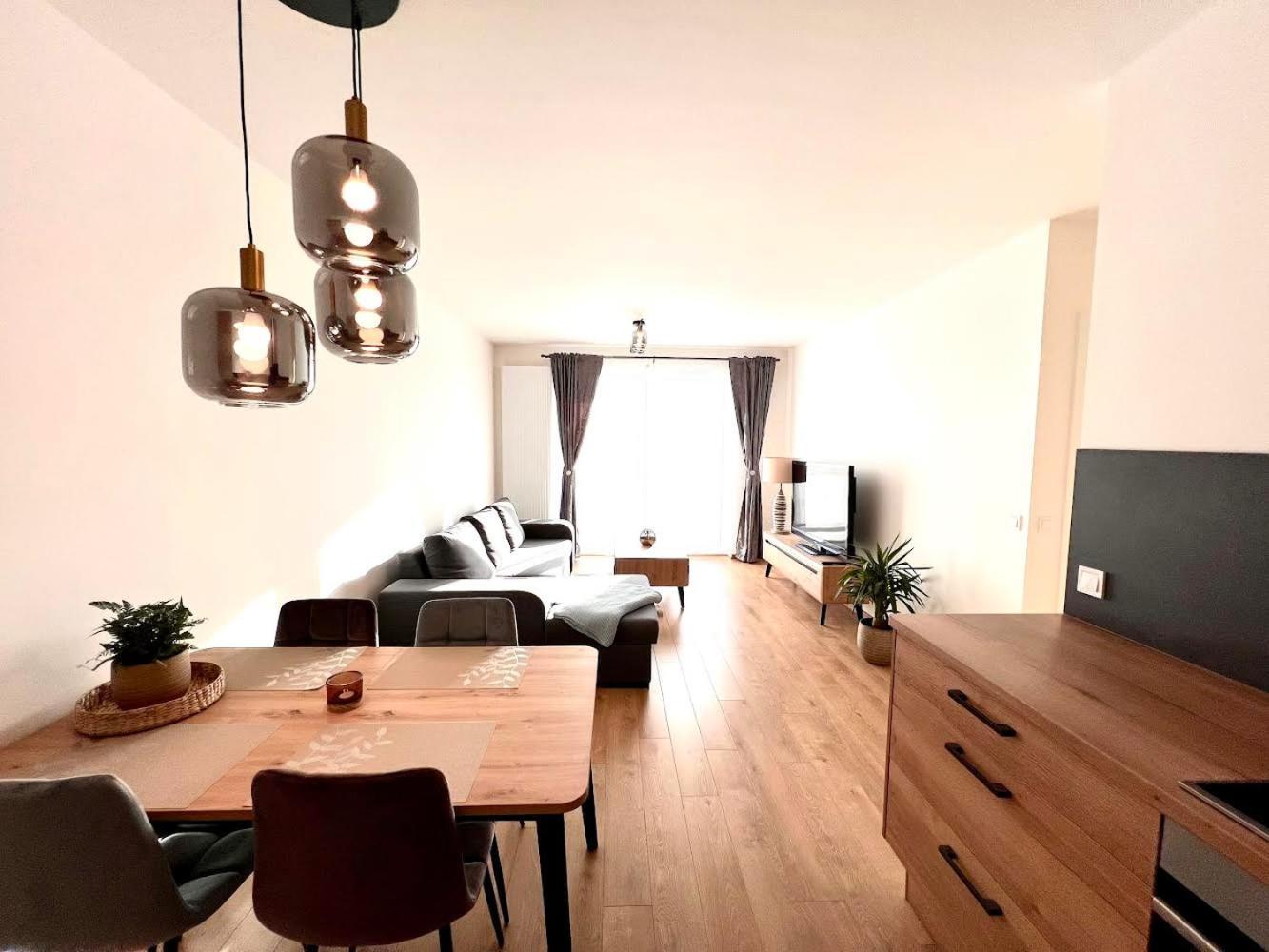 Апартаменты Ar Albelli House Кошице Экстерьер фото